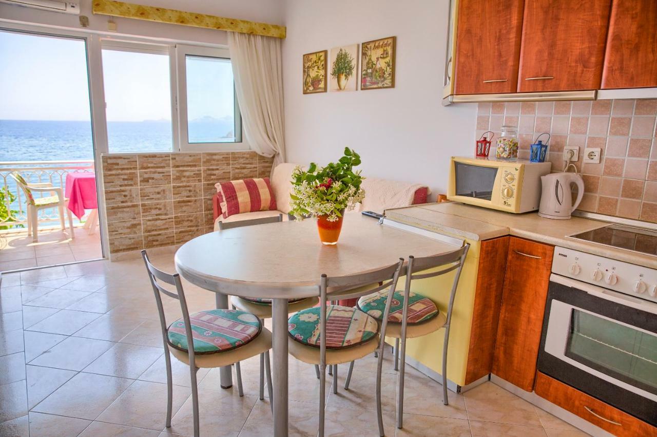 Chara'S Sea View House Apartment Haraki Exterior photo